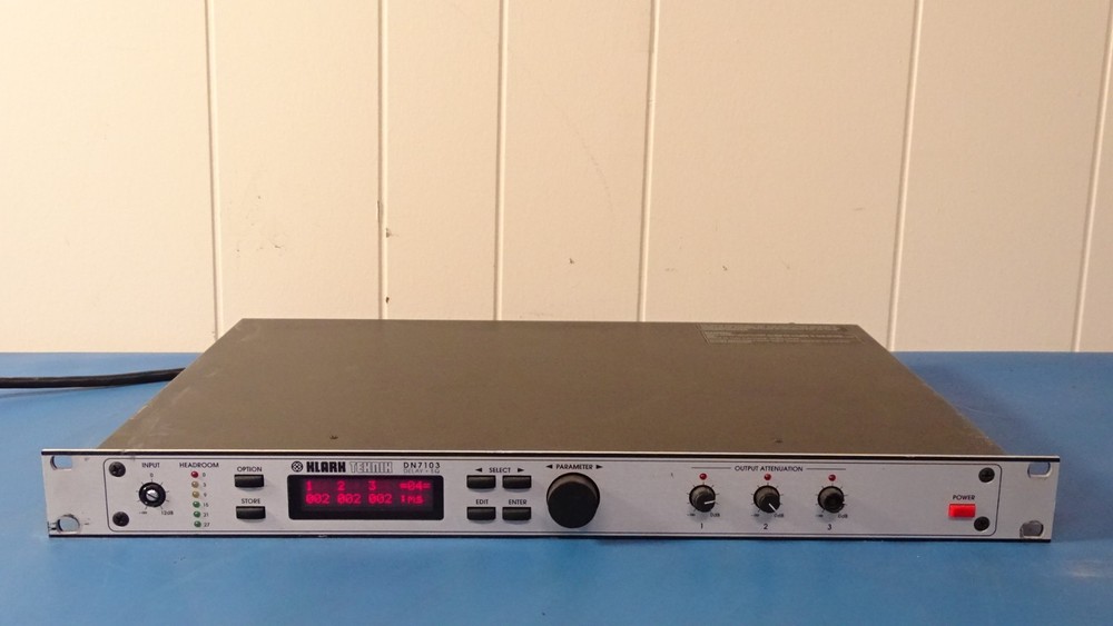 Klark Teknik DN7103 Digital Delay Line