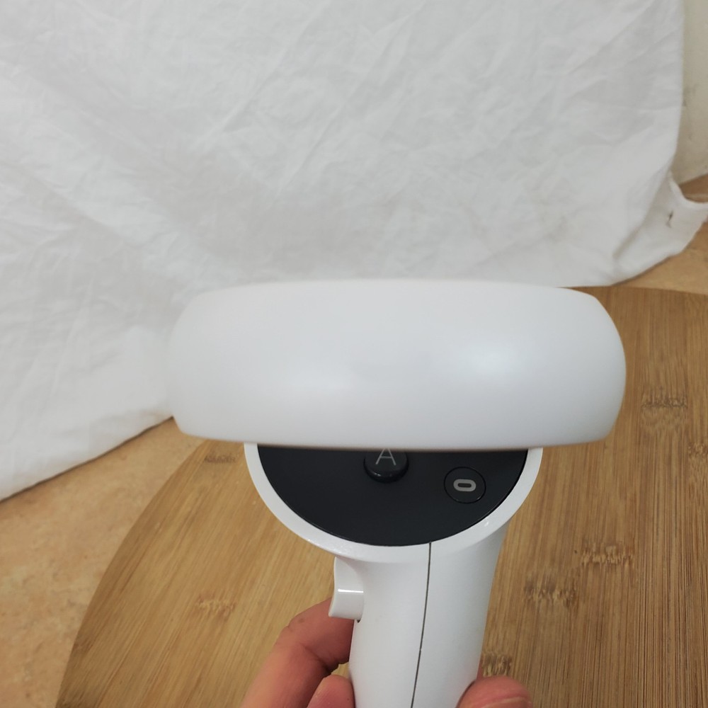 Meta Quest VR Replacemeny RIGHT Controller - JD96CX