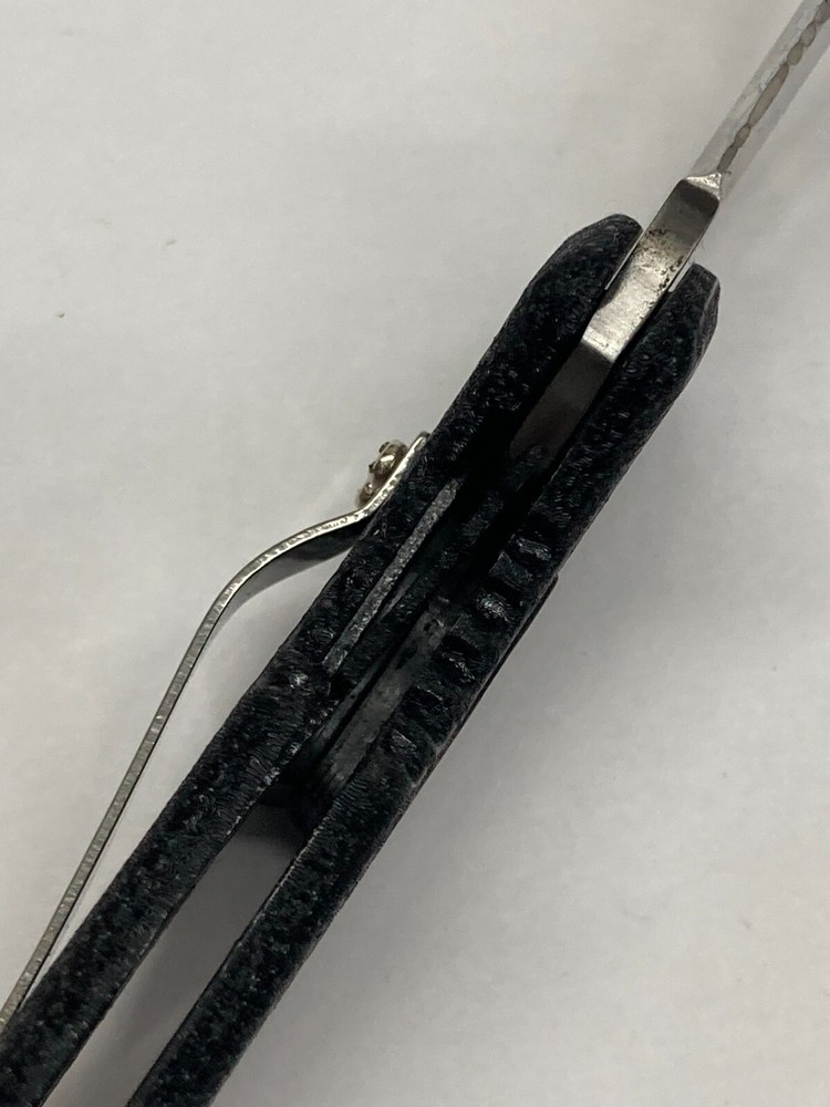Folding Knife w/Combo Curved Blade C-035