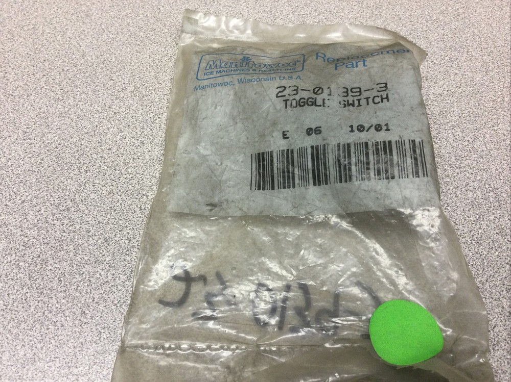 Manitowoc 23-0139-3 Toggle Switch