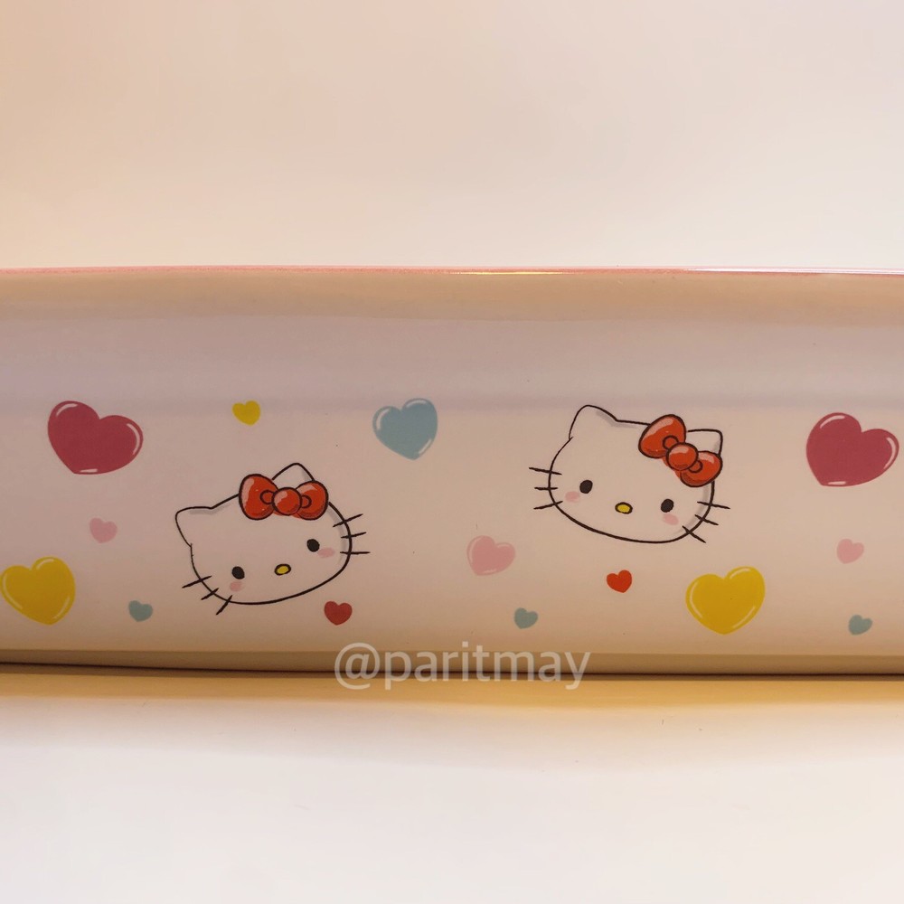 Sanrio Hello Kitty Valentine’s Day Bakeware Rectangular Baker (NEW IN BOX)