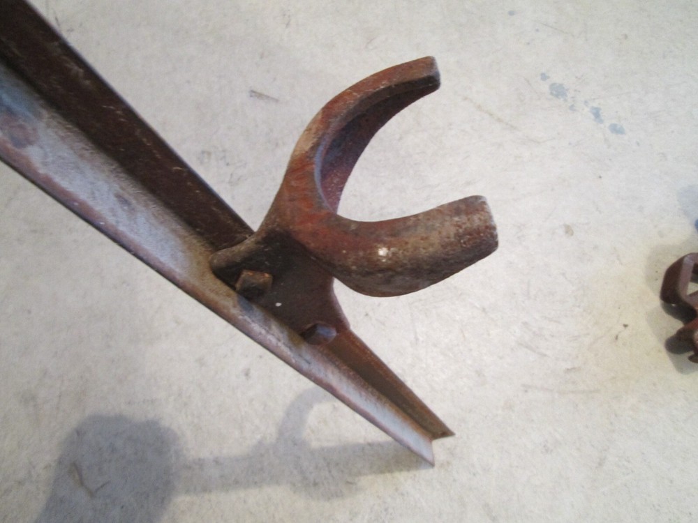 8ft Elgin Wonder A Windmill Shifting Fork Casting D12