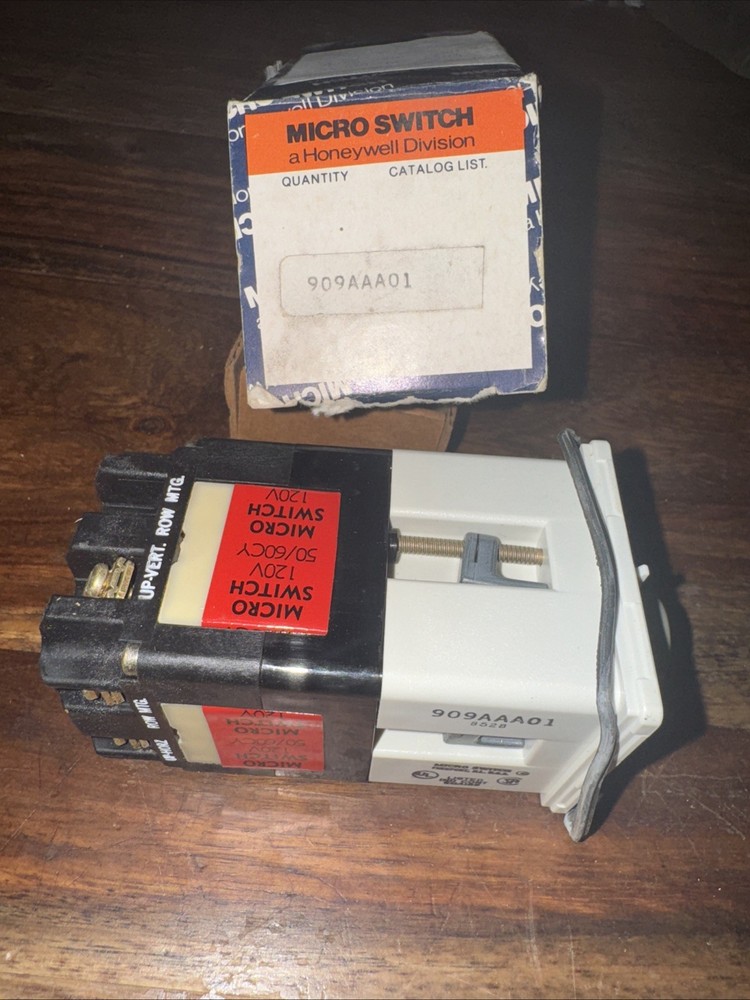 Honeywell Micro Switch 909AAA01 Operator Indicator Switch 120V, LO1