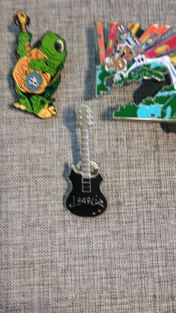 Grateful Dead Pin Lot (5)