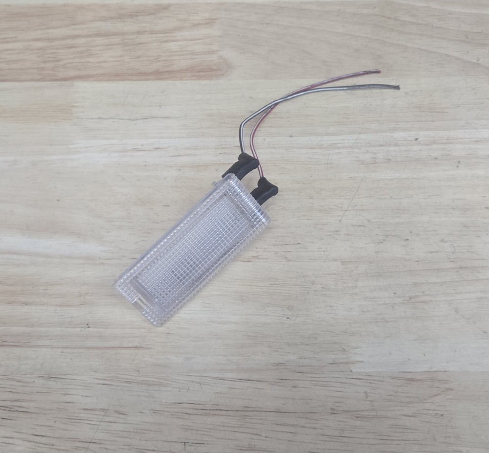 1996-2002 Bmw Z3 trunk interior light