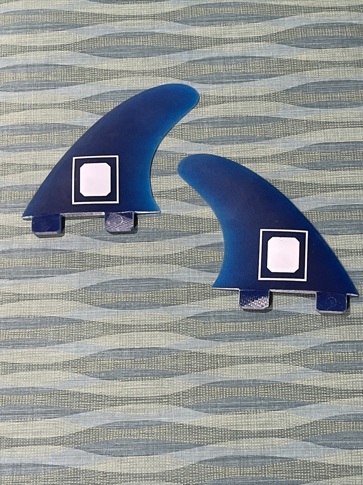 Canvas surfboards Transparent Blue Sides 2Fin Set
