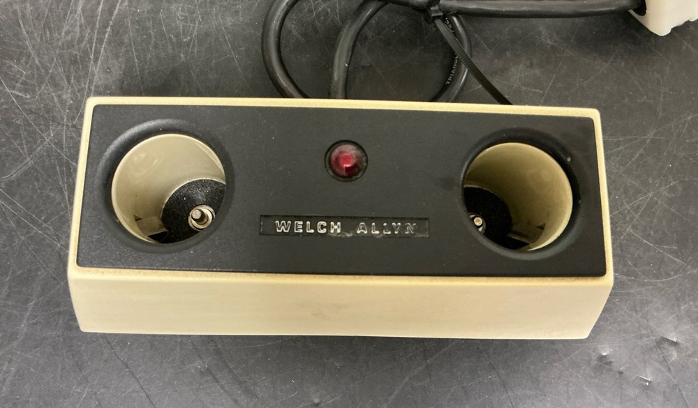 Welch Allyn 71110 Charger