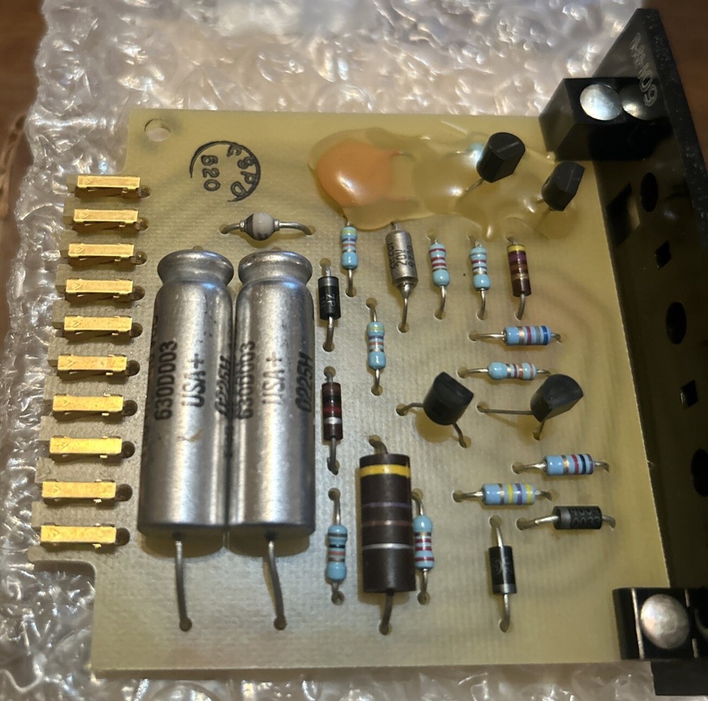 Allen Bradley, # 13DJ3-3000. Liquid Level Control Module. New! Open Packaging.