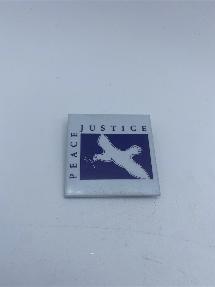 PEACE JUSTICE Dove Button Pinback 1983 St John Gallery Protest War Human Rights