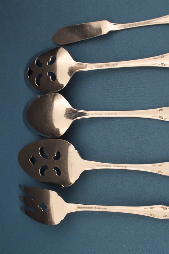 Oneida WHITTIER Serving (5pc Set) Tablespoon Fork Pierced Oneidaware Stainless