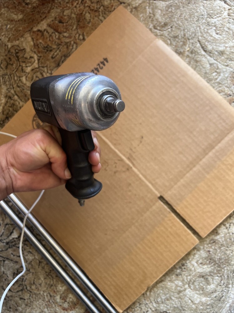 AIRCAT Impact Wrench