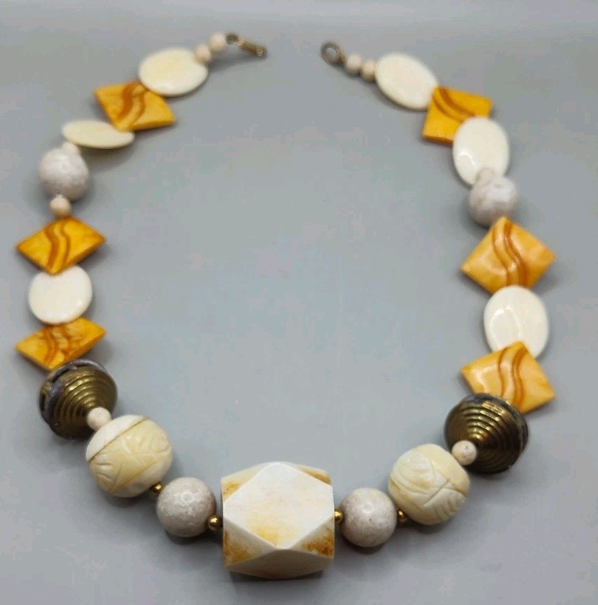Vintage Chunky Beaded Designer Necklace 19"