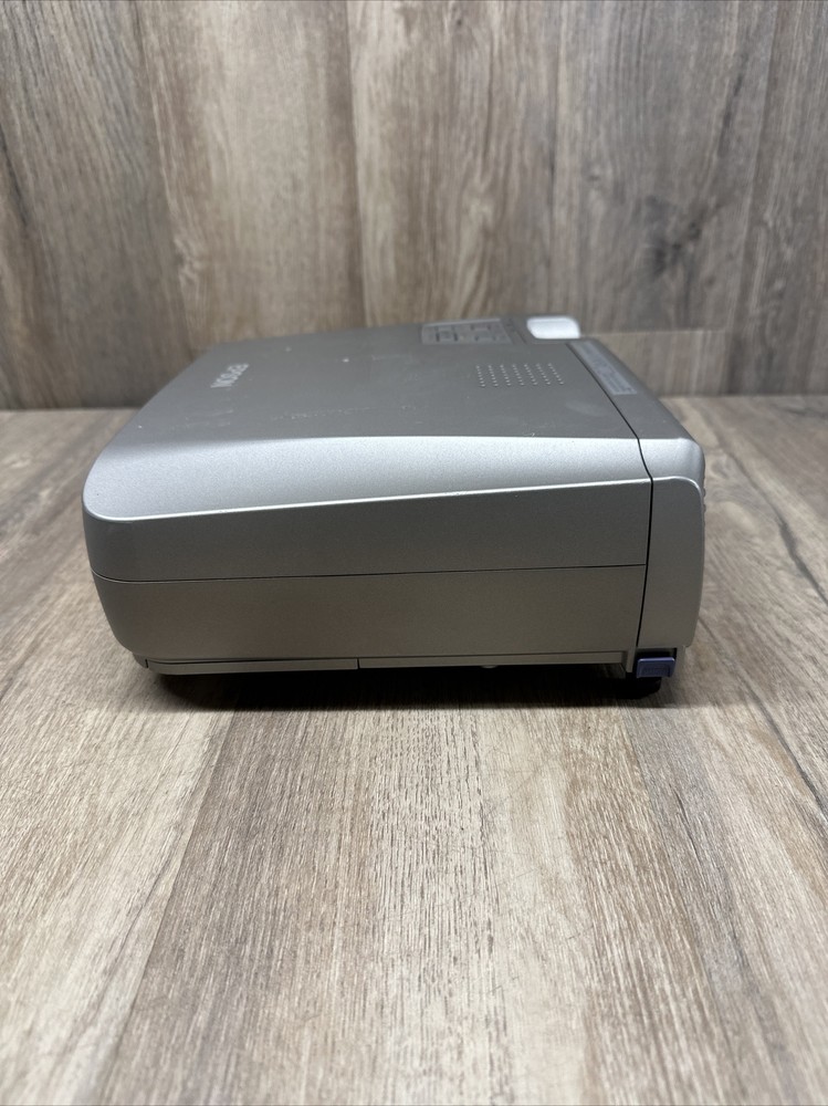Epson PowerLite 54C 3 LCD Projector & Case EMP-54 Model