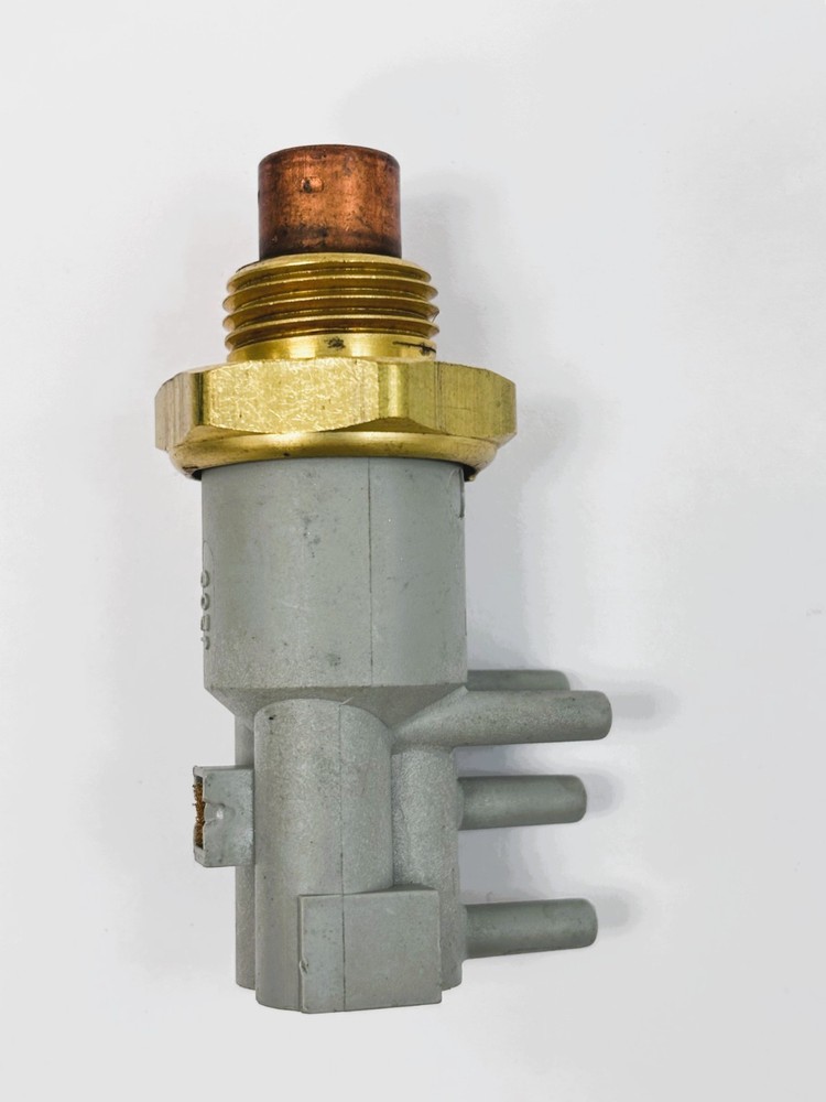 PVS80 Ported Vacuum Switch Standard®