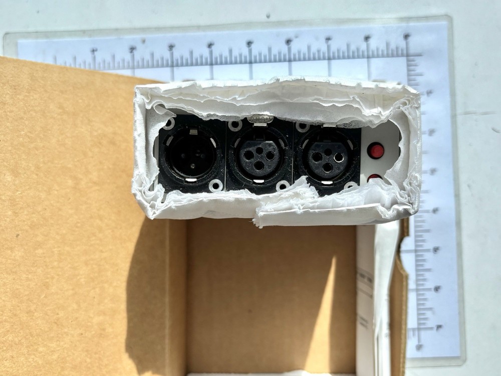 Clear-Com TWC10A 2 Channel A/B Switcher