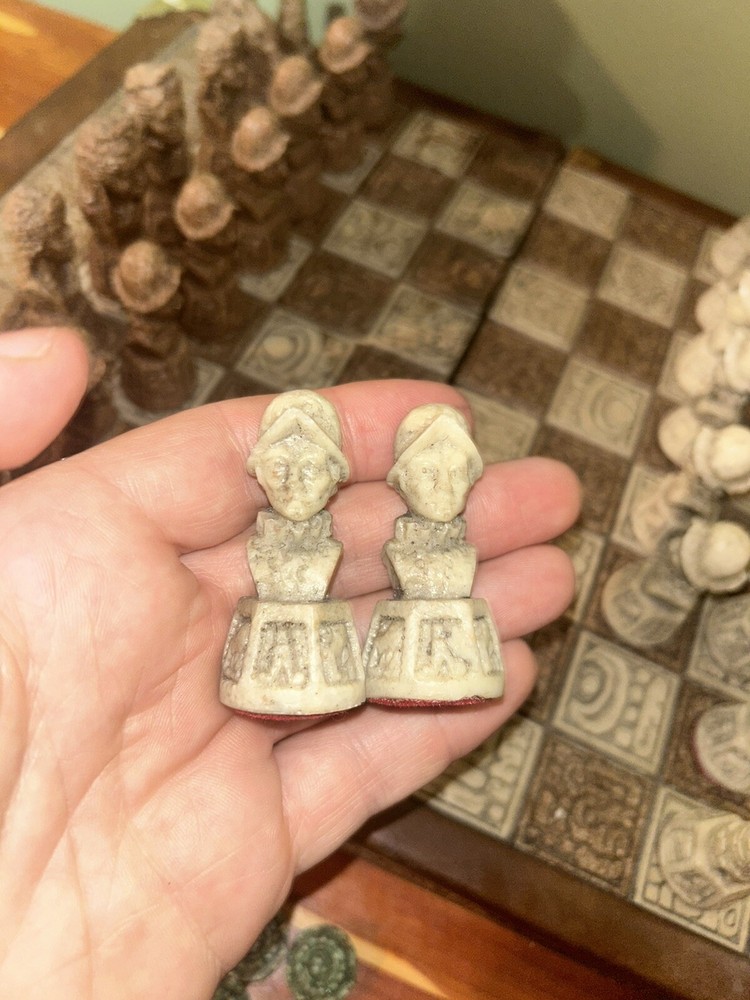 Vintage Unique Aztec Spanish Folding Chess Board Set Mexico Complete