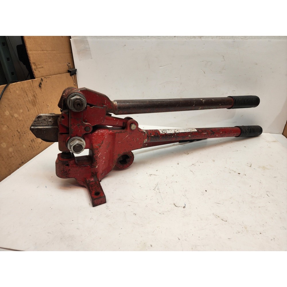 SHAW Bohn 4 in 1 Multi Tool Strapmaster Cutting, Bending, Punching Twisting