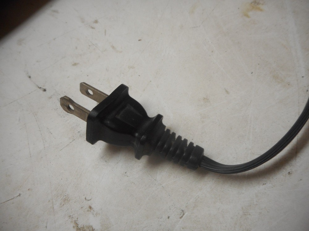 AUDIO SOURCE GRAPHIC EQUALIZER AND SPECTRUM ANALYZER MODEL EQ EIGHT SERIES II