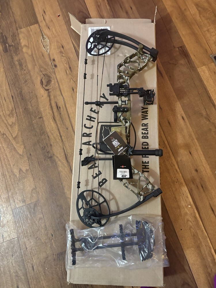 Bear Archery Compound Bow Camo Black for Men