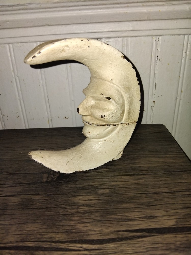 Cast Iron "Man On The Moon" Nutcracker 5.25in