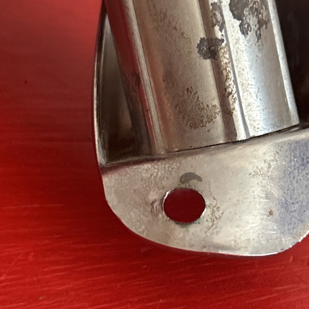 Vintage Lighter Socket 4762351 RH Dash Mount 1960 Buick ?