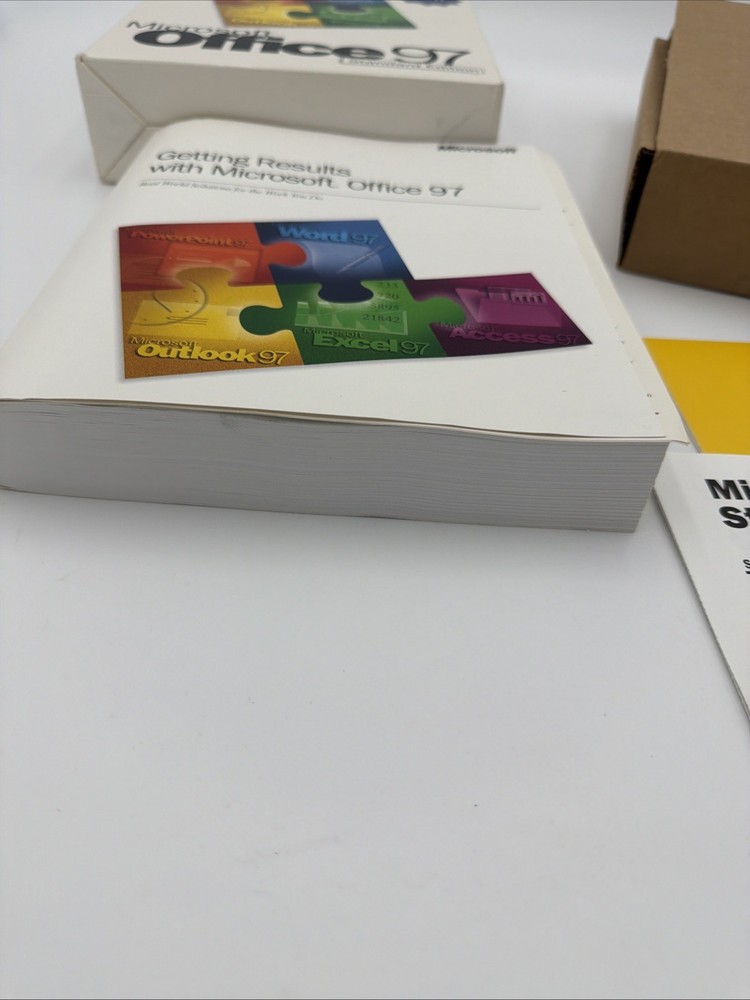 Microsoft Office 97 Standard Edition Complete Big Box CD-ROM Windows 95 NT