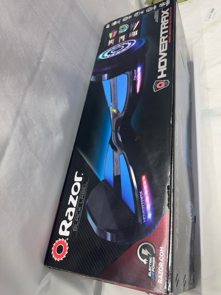 RAZOR HOVERTRAX (TDW038084)