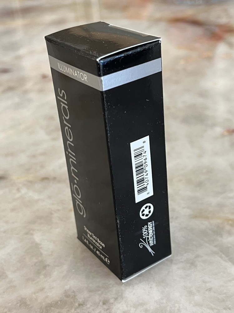 Glominerals illuminator sheer tint base