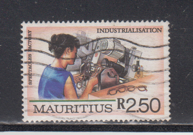 MAURITIUS :  1987 - USED  - SCOTT #  658   INDUSTRY