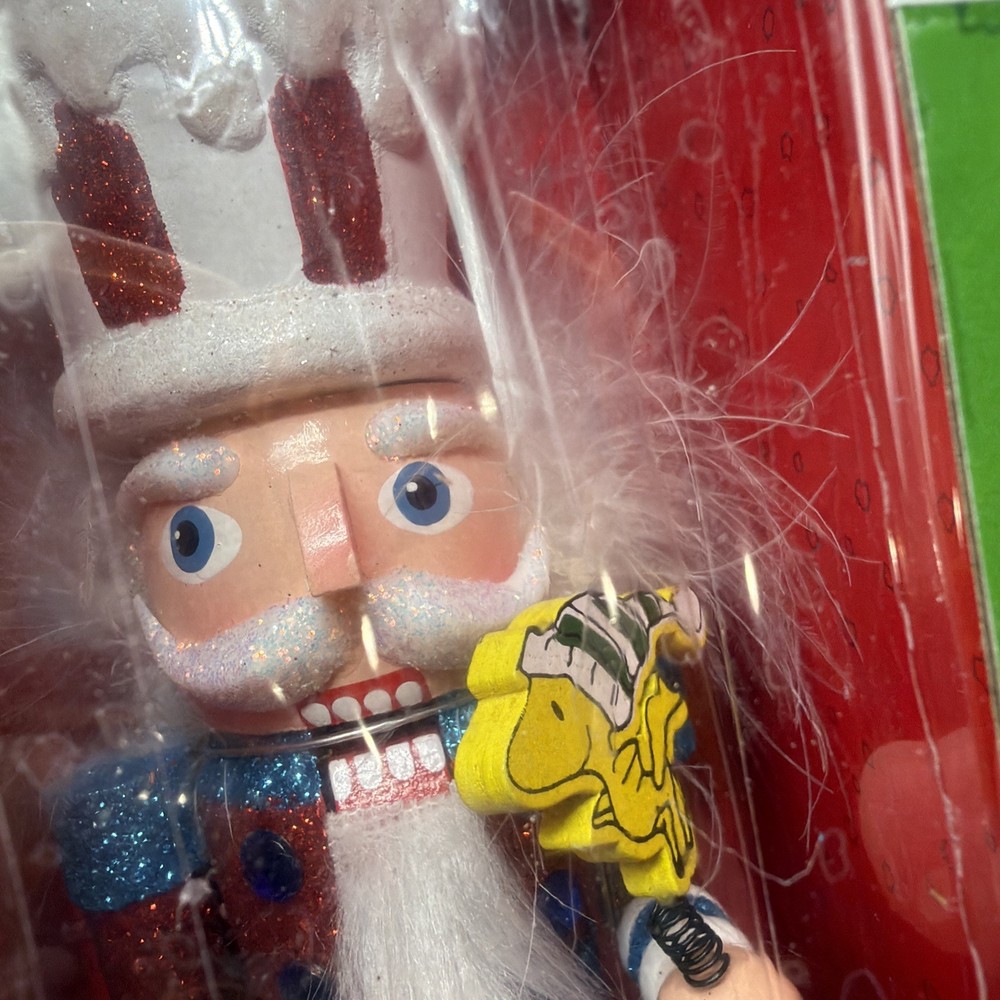 Kurt Adler Hollywood Nutcracker Collection, Peanuts Snoopy Nutcracker, 12"