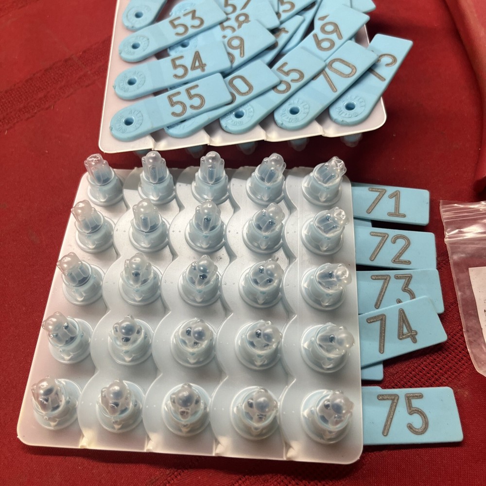 Allflex Total Tagger With Extra Points And Blue Tags