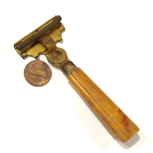 Vintage Eversharp Schick Razor Cracked Tan Handle Rusty