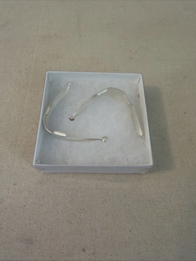 Silver Tone Solid Toe Cap NEW