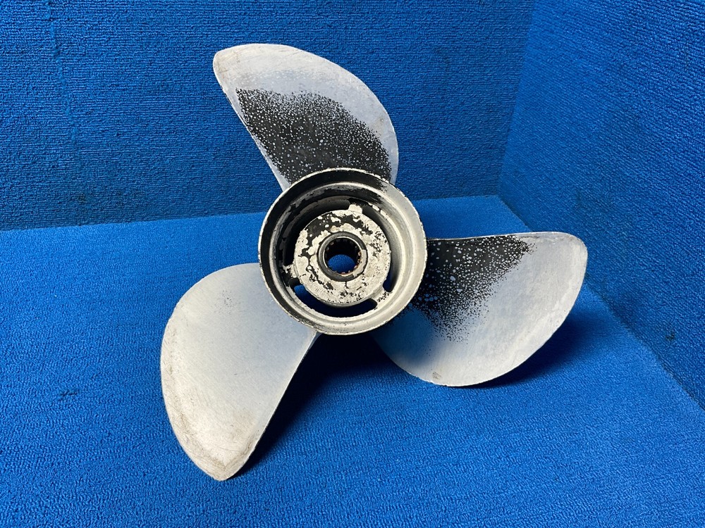 90 MERCURY FORCE FAN PROPELLER OEM