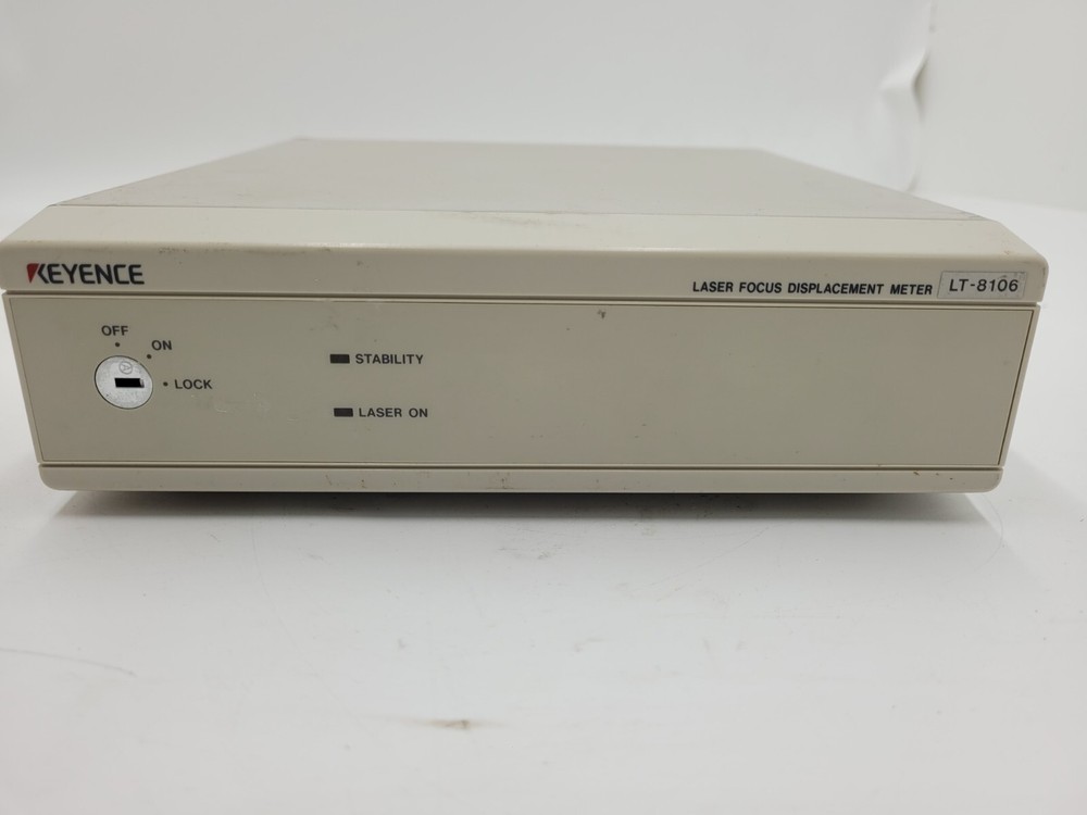 KEYENCE LT-8106 LASER FOCUS DISPLACEMENT METER