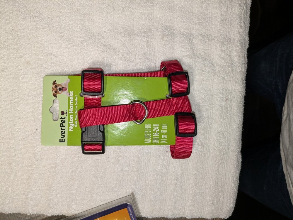 EverPet Nylon Adjustable Strap Harness Medium Red Dog Model C0179 MPN C0179