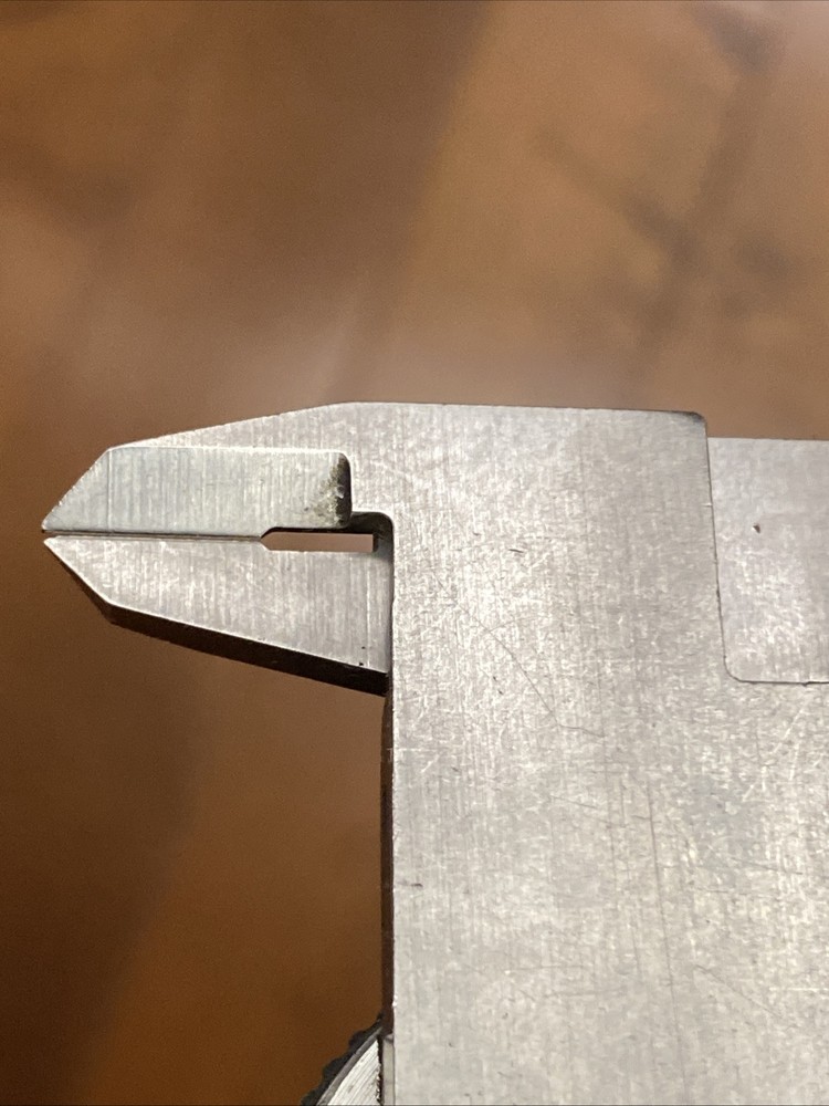 INSIZE Dial Caliper 0.001" Accuracy 0" to 8"