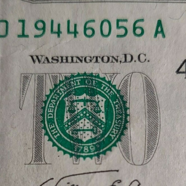 1976 $2 note alignment Shift over-inking error AU [almost uncirculated] folds