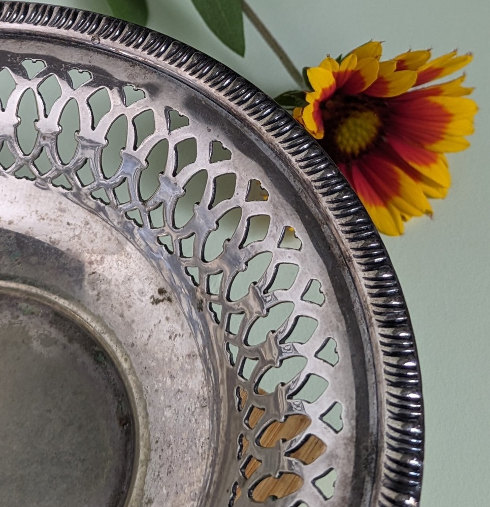 EPNS 5" Bowl Heart Pattern, England