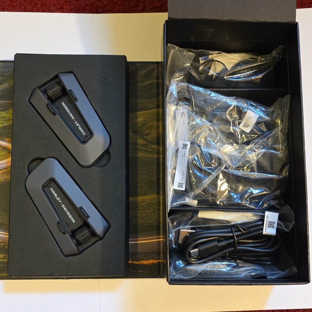 HD Cardo Packtalk Edge Duo - Never Used