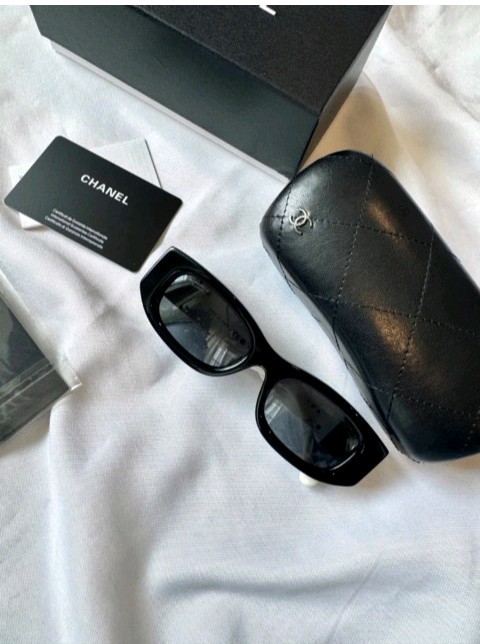 Authentic CHANEL 5525 POLARIZED BLACK & WHITE RECTANGLE SUNGLASSES