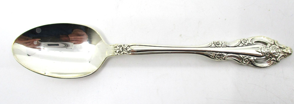 ONEIDA SILVERPLATE SILVER ARTISTRY TEASPOON - 6 1/8"  03R