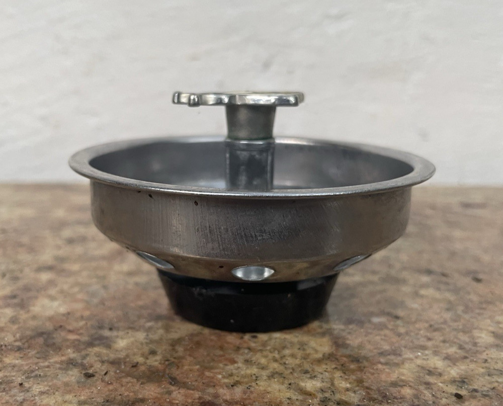Bumble Bee sink strainer stopper