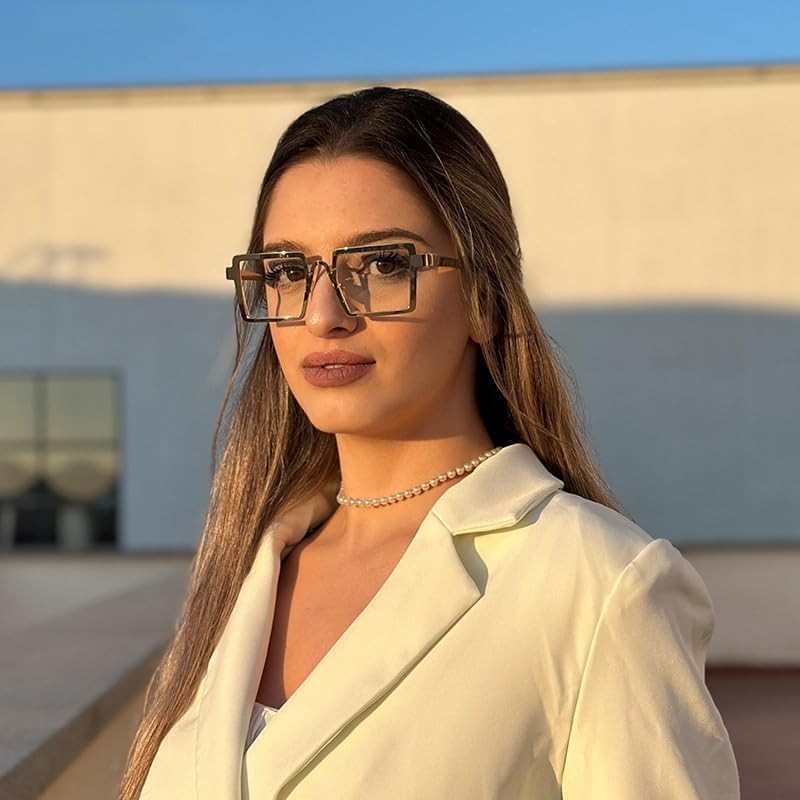 Elegant Gold Blue Light Blocking Eyewear for Women – Stylish & Protective