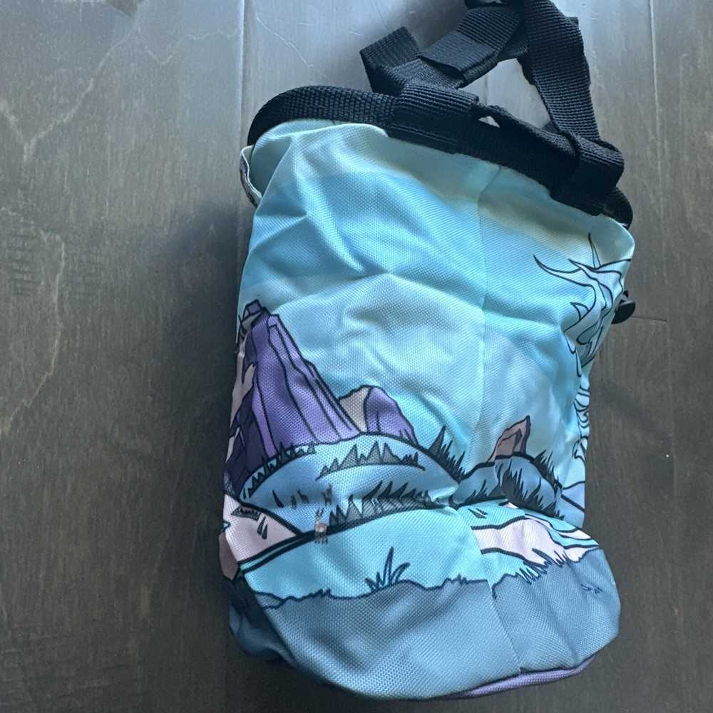 Climbing Chalk Bag Drawstring Closure Adjustable Waist Belt Water Resistant Poly