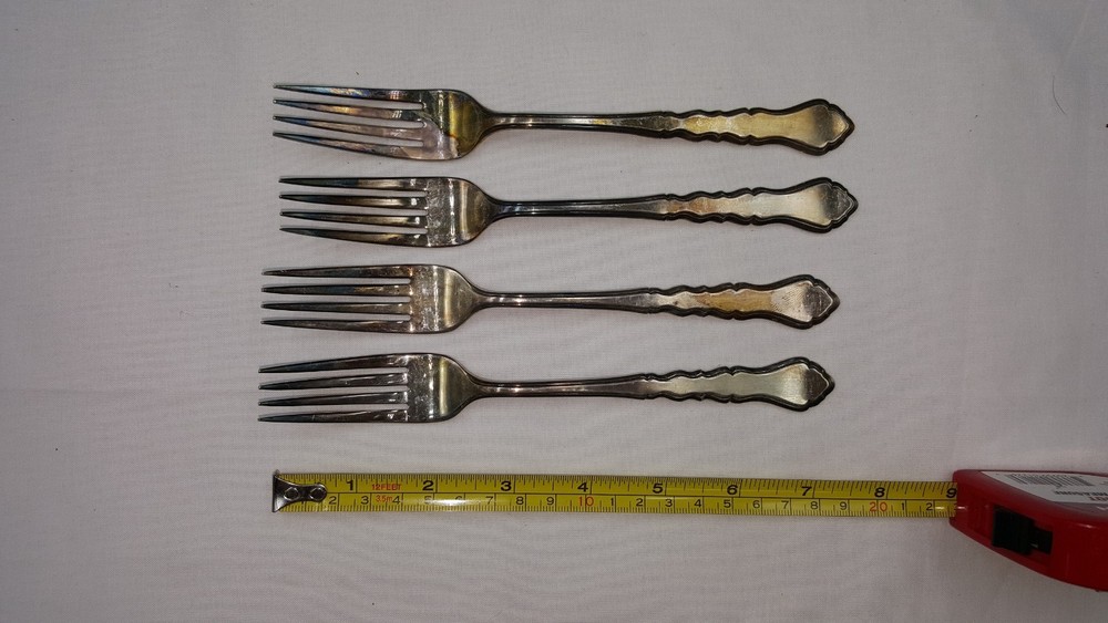 International CENTENNIAL SILVERPLATE Dinner Forks Set of 4