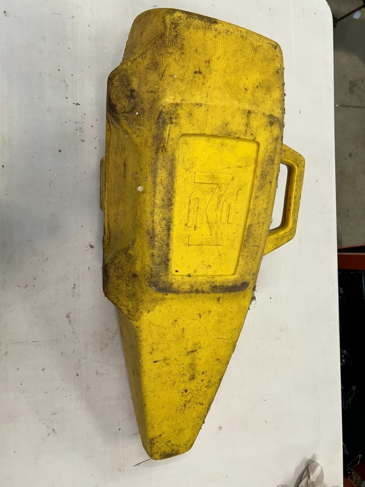 McCulloch Yellow Plastic Chainsaw Carrying Case