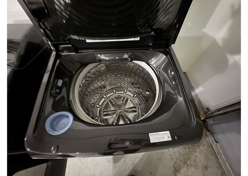 High End Black Samsung Washer/Dryer Set