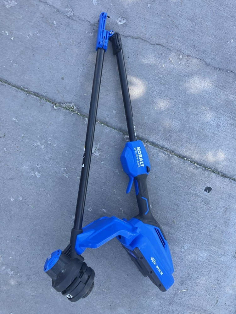 Kobalt 40V Max Brushless Cordless String Trimmer Blue Black Plastic Battery