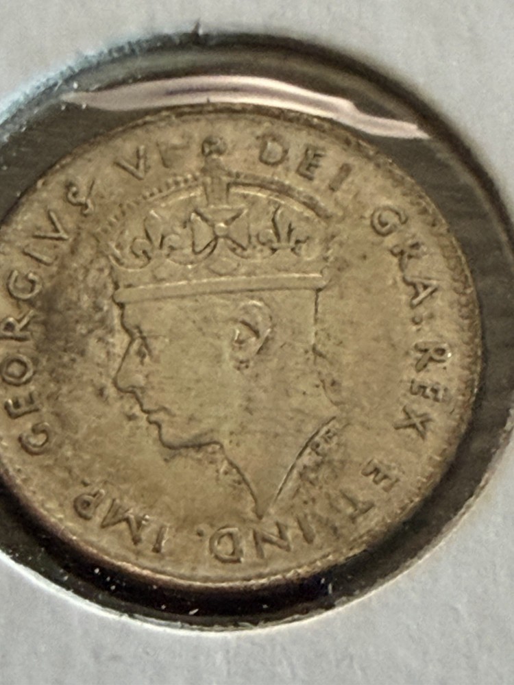 1947 C Newfoundland 5 Cents Silver Nice Grade
